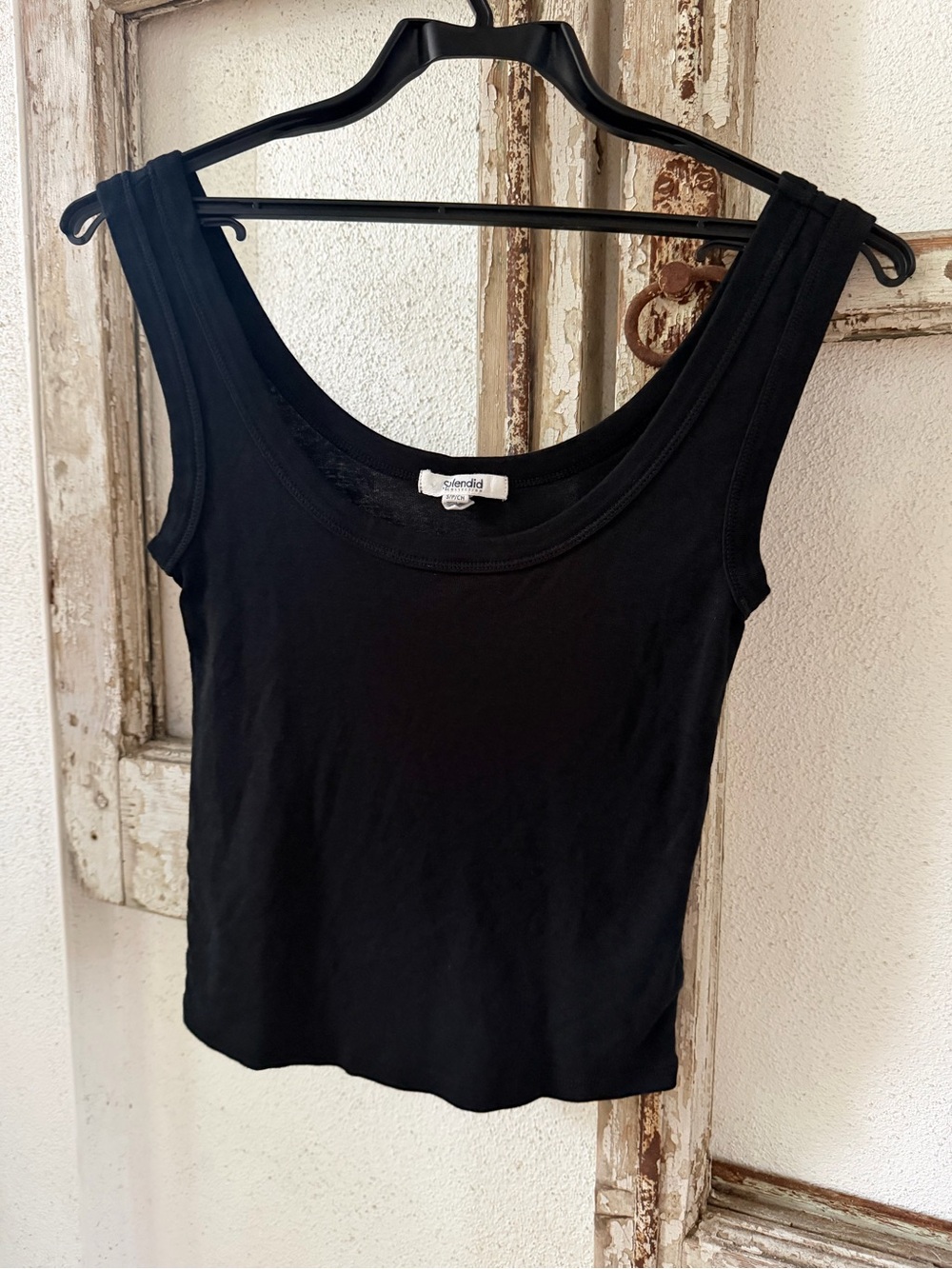 Splendid Scoop Neck Crop Tank